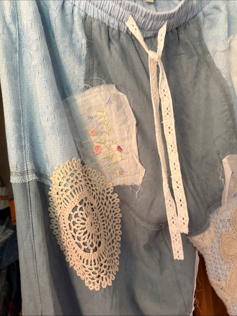 POL Mixed Media Wide Leg Pants Accented with Crochet and Flowers - Picture 4 of 6